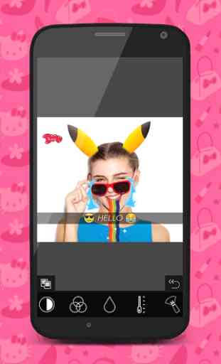 Snap Pic Camera with Stickers 1